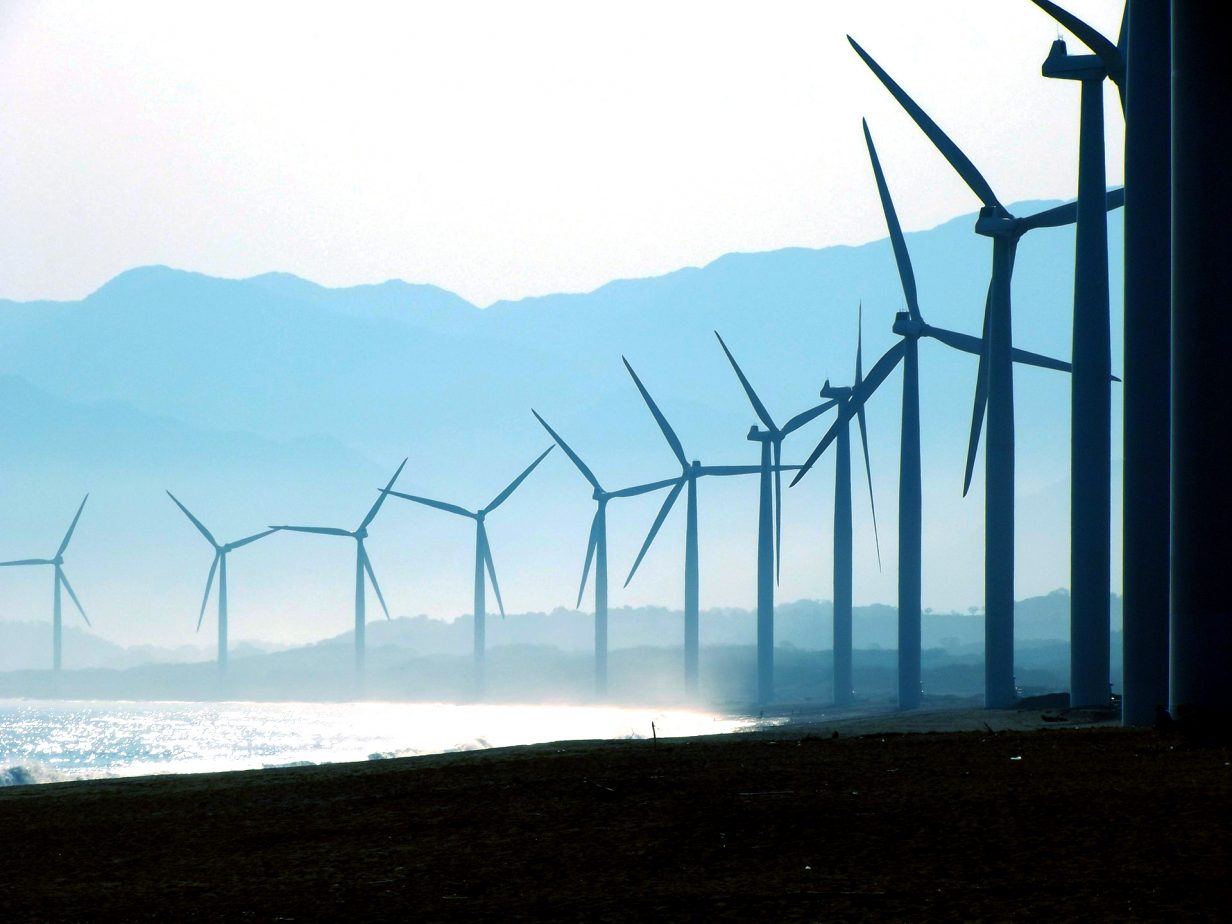 Supply chains for low carbon electricity infrastructure