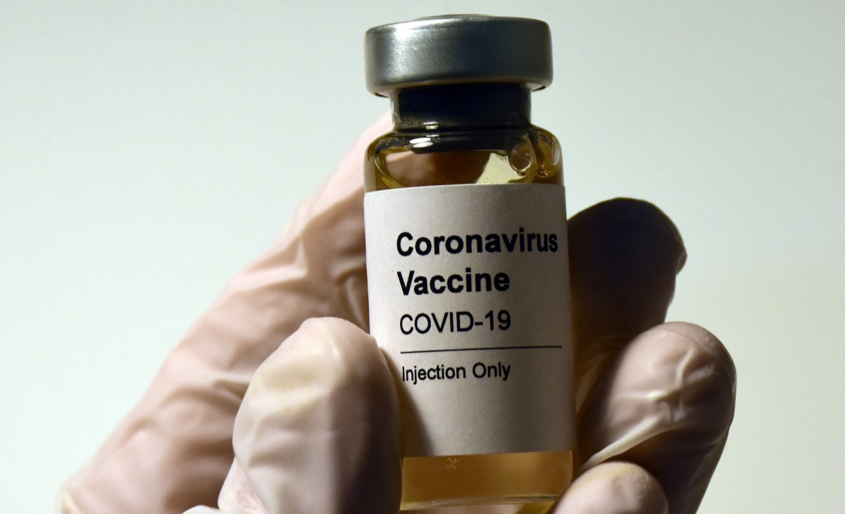 Manufacturing COVID-19 vaccines